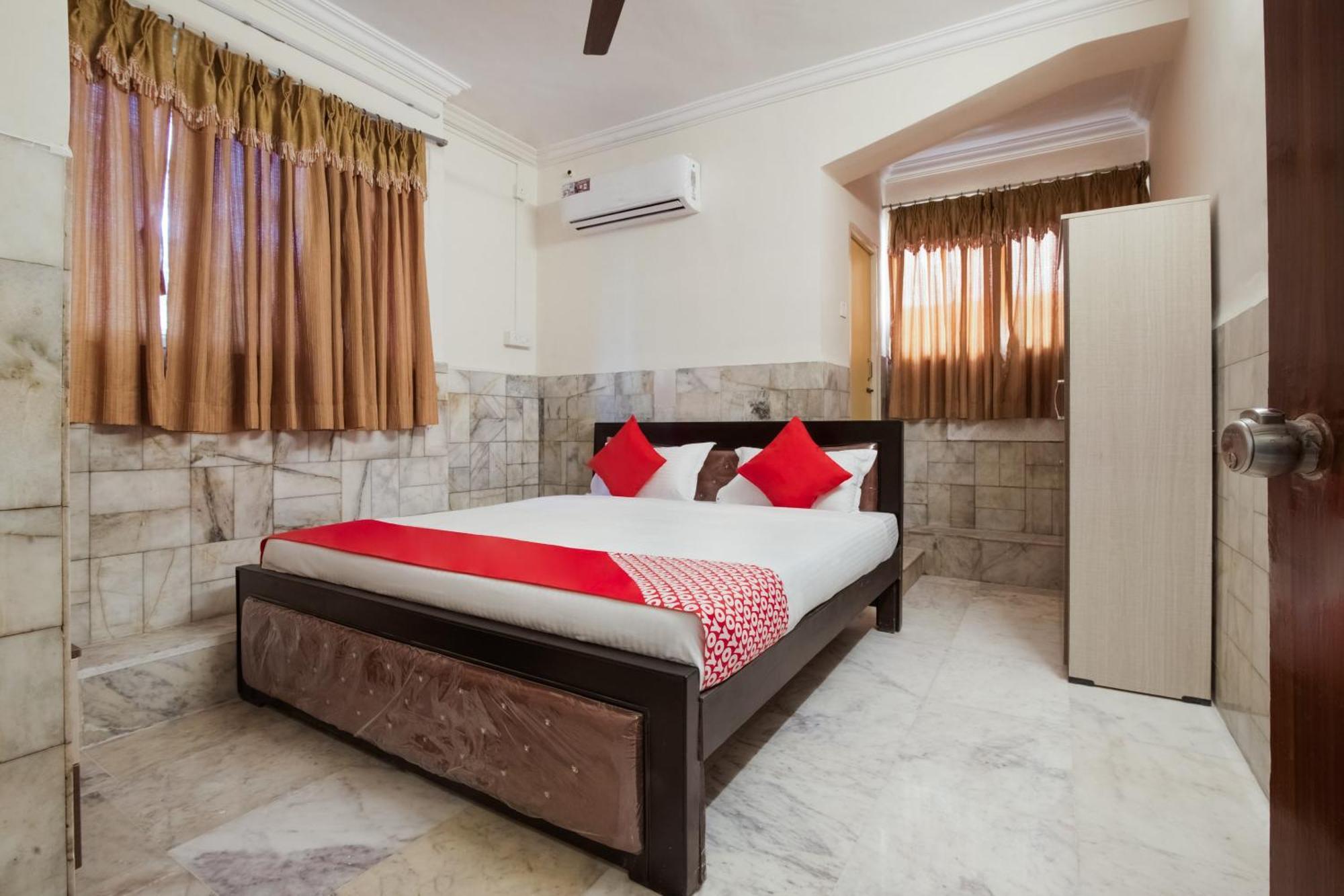 Super Hotel O Holiday Rani Gunj Opp Punjab National Bank Secunderabad Exterior photo